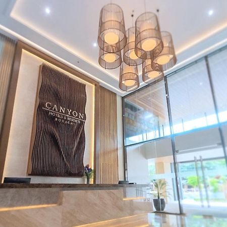 Canyon Hotels & Resorts Boracay Balabag  Buitenkant foto