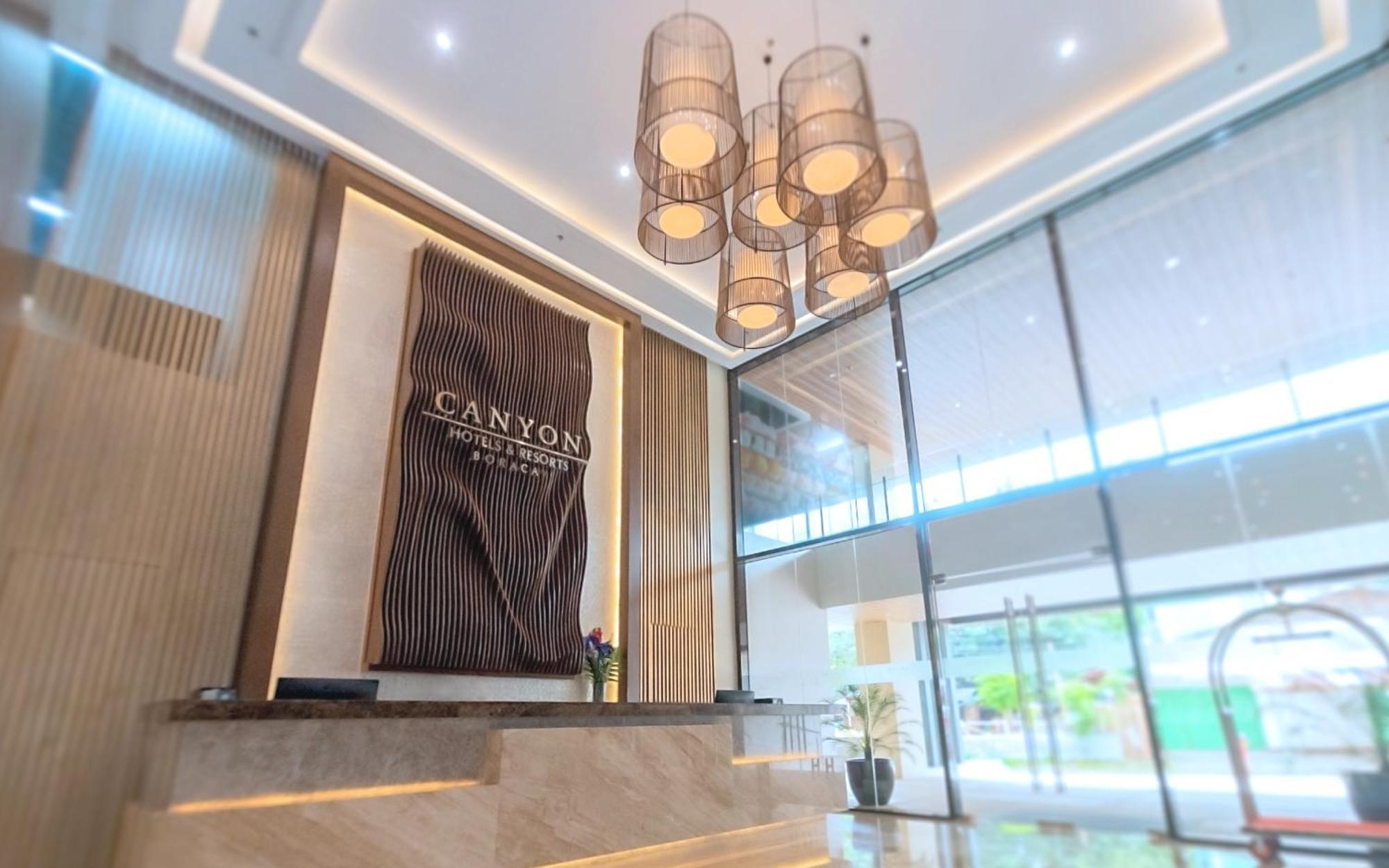 Canyon Hotels & Resorts Boracay Balabag  Buitenkant foto